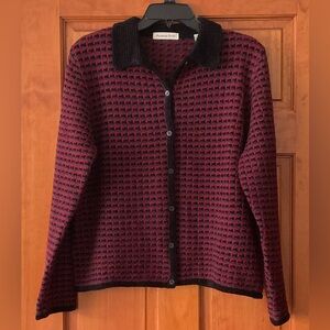 Amanda Smith Vintage Button Down Collared Geometric Cardigan
